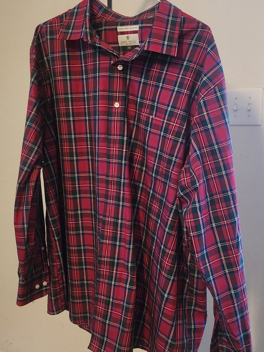 Oak Hill Red Plaid Casual Button-Down Shirt